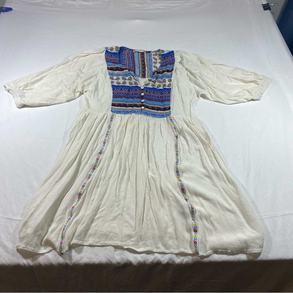 Altar’d State Boho Crochet Tunic Top White 3/4 Sleeve Gypsy Festival Floral top